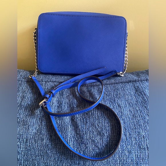 Michael Kors ๐ Vibrant Blue ๐ Jet Set Crossbody Bag - Picture 2 of 11